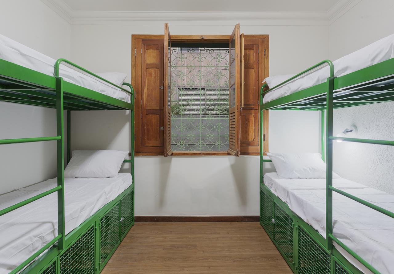 Br Hostel 贝洛哈里桑塔 外观 照片
